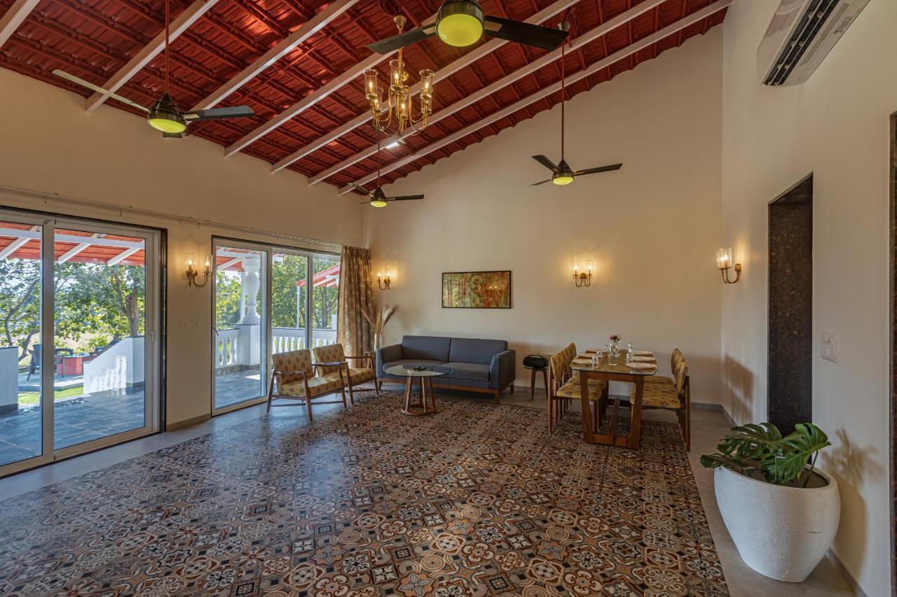 Saffronstays Mariposa By The River Rio, Karjat Eksteriør billede